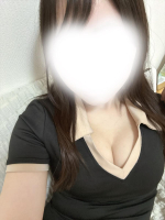 愛乃たろ
